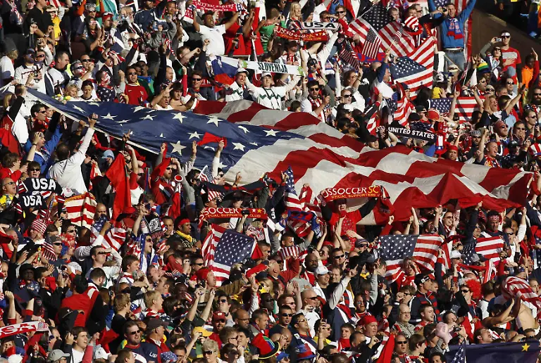 2010-06-18T141129Z-01-WCP811-RTRMDNP-3-SOCCER-WORLD-JPG718290587128425576