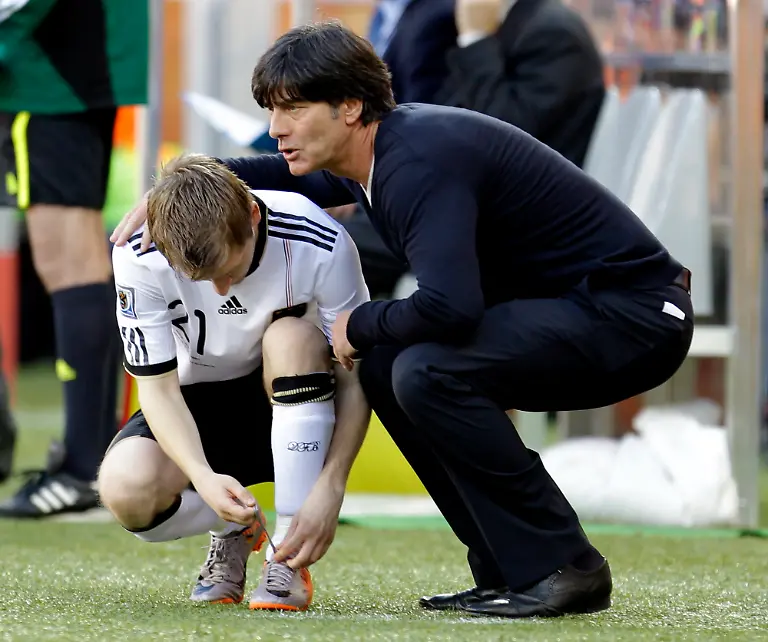 South-Africa-Soccer-WCup-Germany-Serbia-WCUP177-jpg7756547874022711532