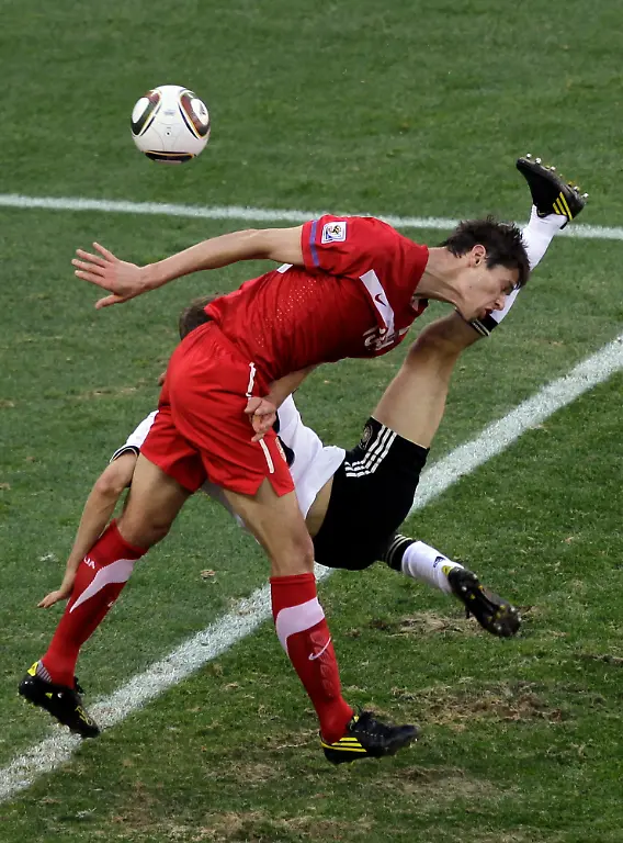 South-Africa-Soccer-WCup-Germany-Serbia-WCUP165-jpg3347663256235627940