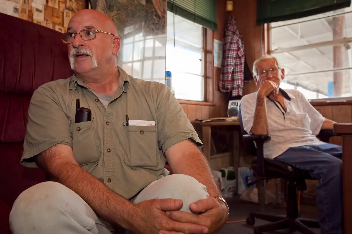 2rmw0924-jpg4589240997463698566