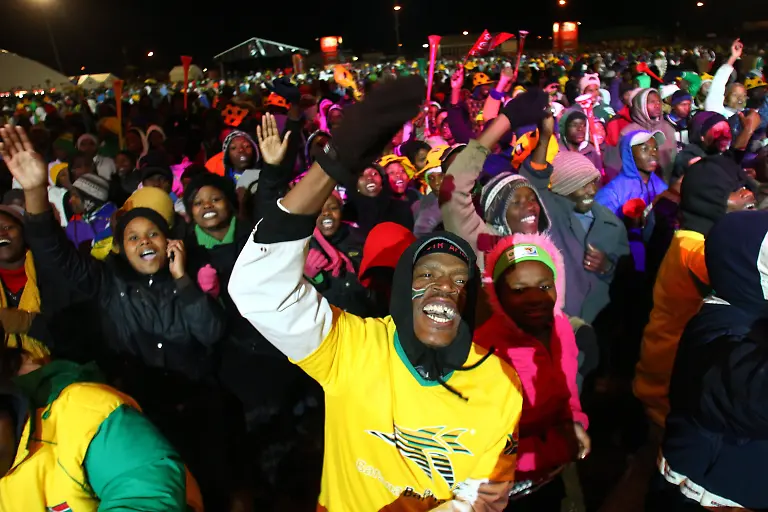 2rly4504-jpg8439707326421176928