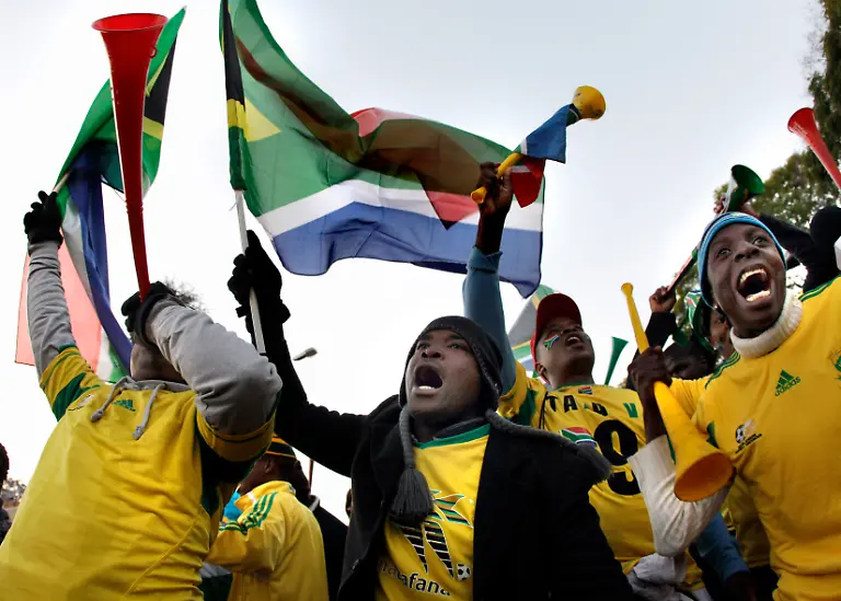 South-Africa-Uruguay-South-Africa-WCup-Soccer-SAEA107-jpg5323866322632077125