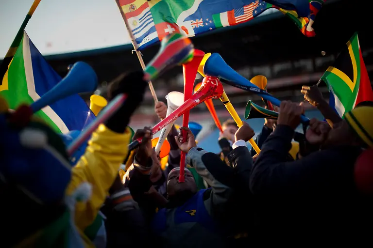 South-Africa-Soccer-WCup-South-Africa-Uruguay-JEM101-jpg8726322619248509012