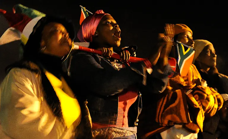 2rmc0322-jpg5033731760493682620