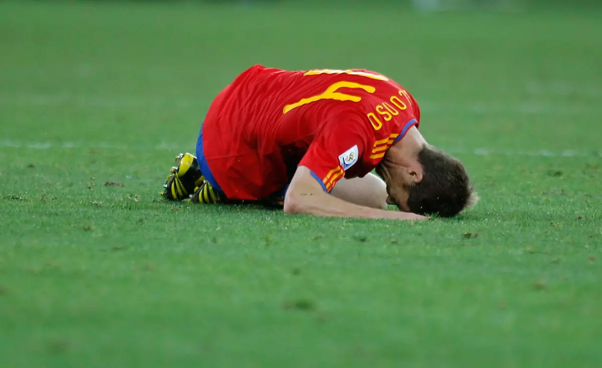 2010-06-16T162953Z-01-WCB152-RTRMDNP-3-SOCCER-WORLD-JPG8498514503198360474