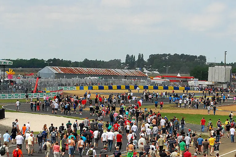 24h-Le-Mans-2010-13-06-2010-15-24-18