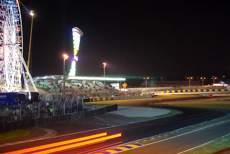 24h-Le-Mans-2010-13-06-2010-01-12-41