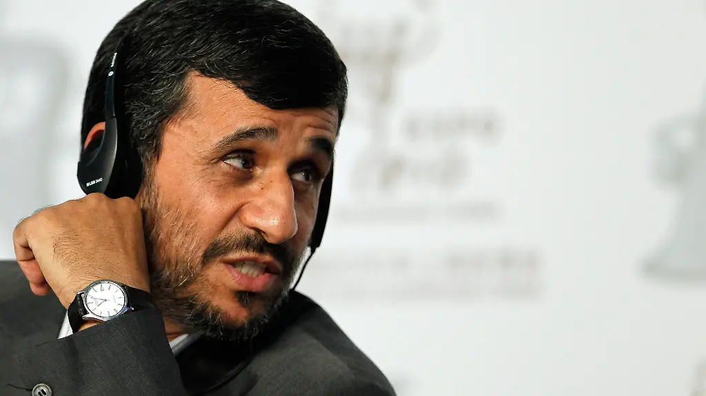 2010-06-11T093739Z-01-SHA125-RTRMDNP-3-NUCLEAR-IRAN-CHINA-JPG4086922376799091566