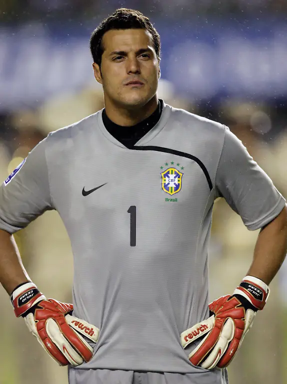 Julio-Cesar-1