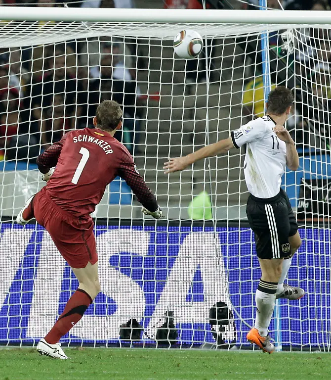 South-Africa-Soccer-WCup-Germany-Australia-WCUP654-jpg6649075339018369985