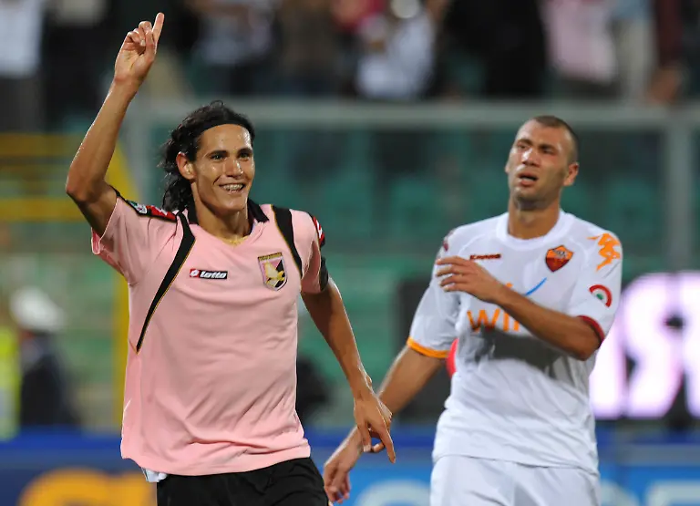 Edinson-CAVANI-1