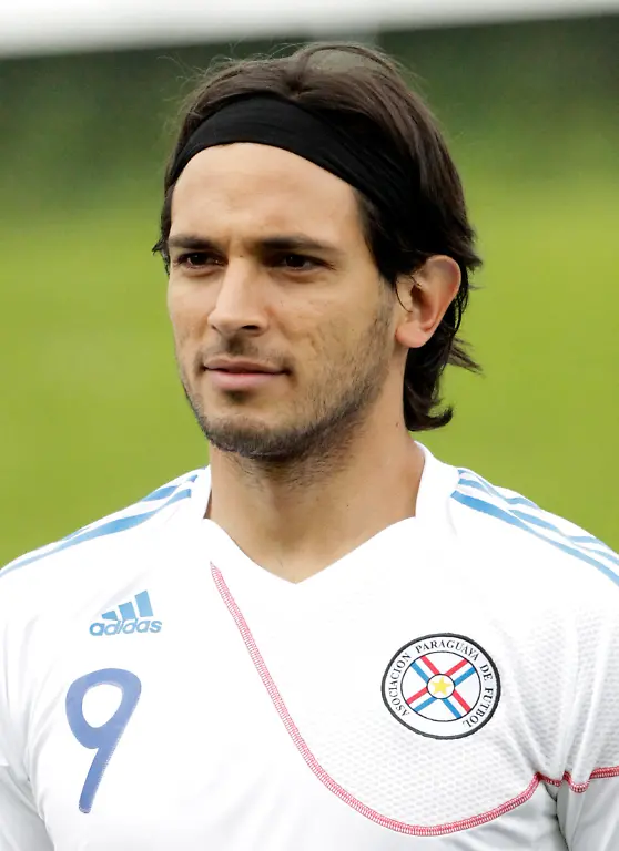 roque-santa-cruz-stirnband