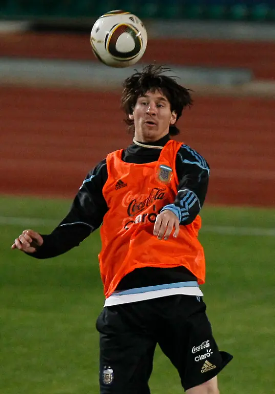 South-Africa-WCup-Soccer-XRM106-jpg8037196932572377949