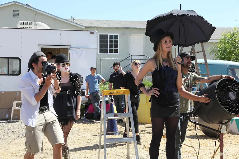 2rez0908-jpg897013240534831164