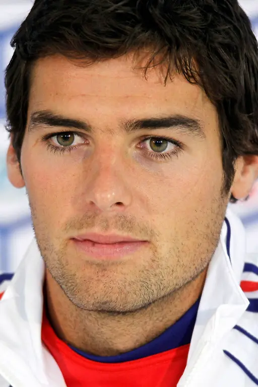 2010-06-06T161552Z-01-CHP15-RTRMDNP-3-SOCCER-WORLD-FRANCE-JPG8115891512870385430