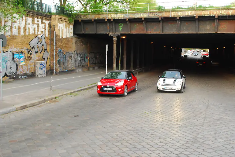 Citroen-DS3-vs-Mini-2010-04-30-09-40-33