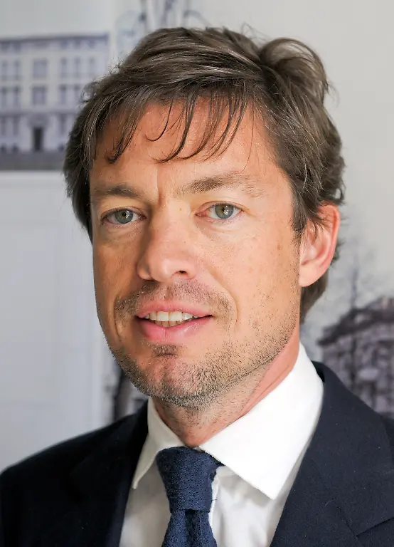 2rfv1500-jpg8432824781443848036