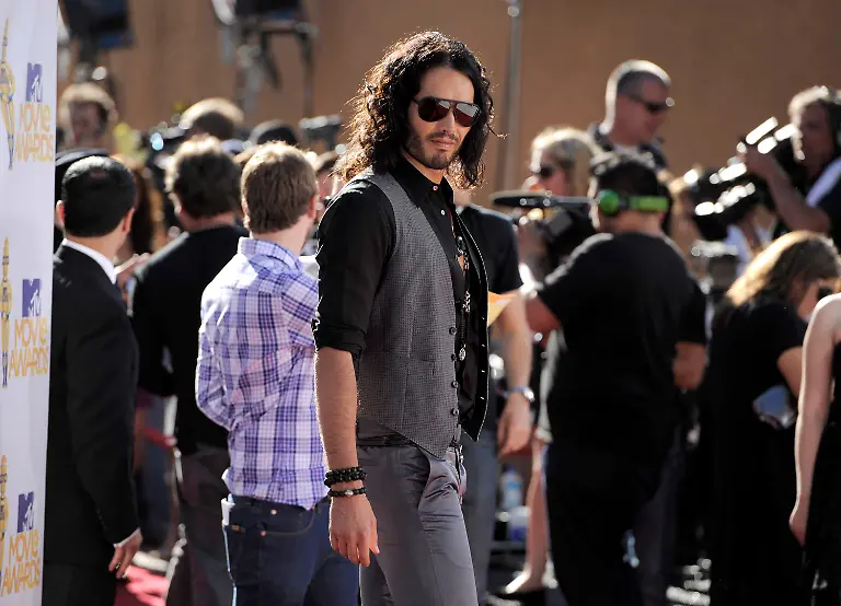 MTV-Movie-Awards-Arrivals-CADC197-jpg2692751850922432593