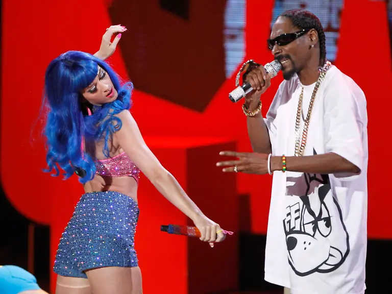 2010-06-07T024207Z-01-MTV86-RTRMDNP-3-FILM-MTV-JPG3785484282661752829