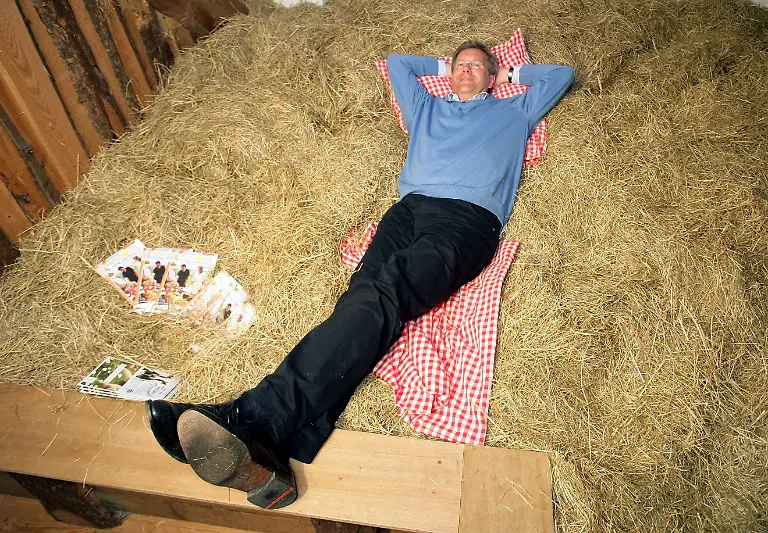 2rd62752-jpg5527947801275969081