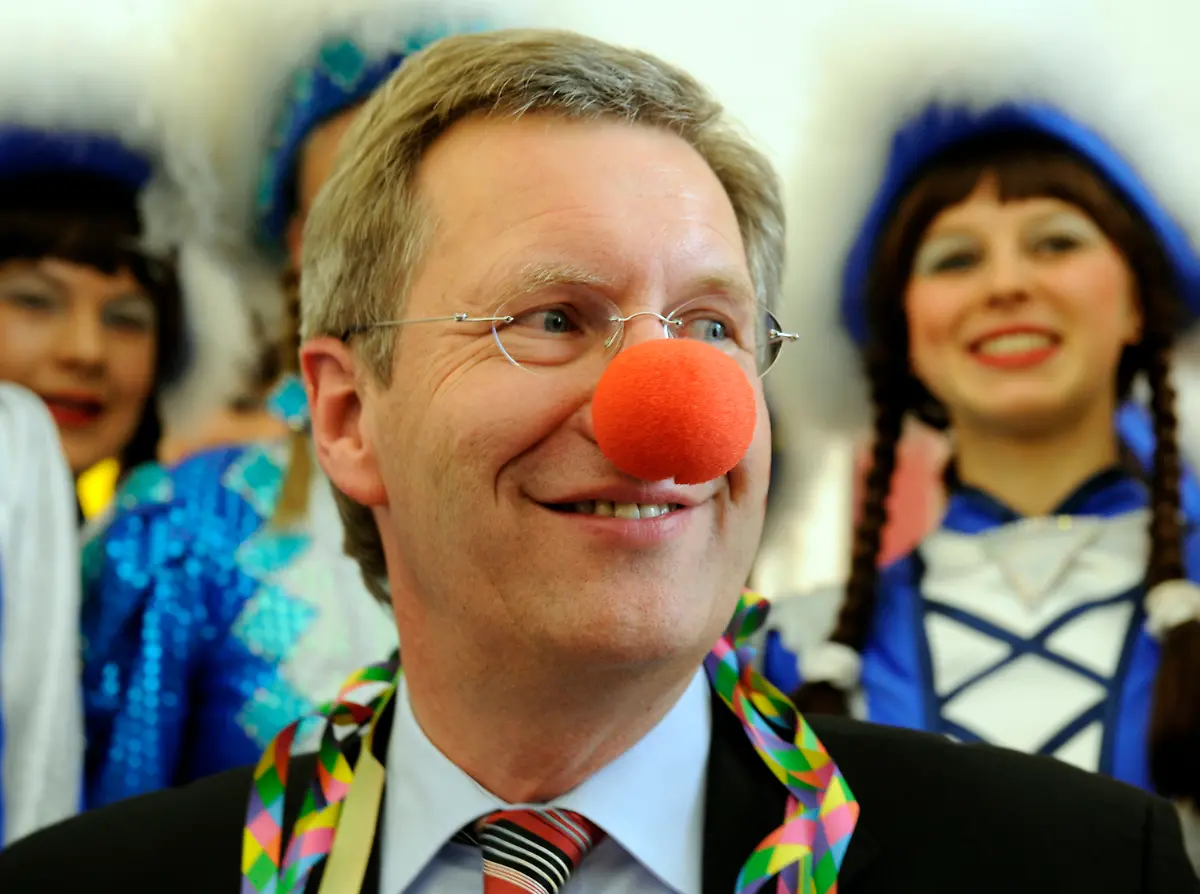 2rd31636-jpg1127317334839989176