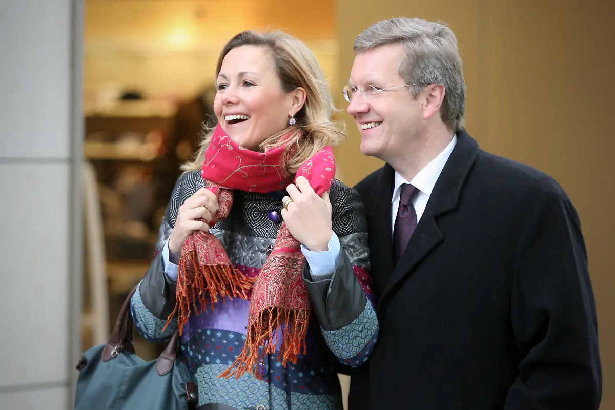 2rd31059-jpg1018678294093085313