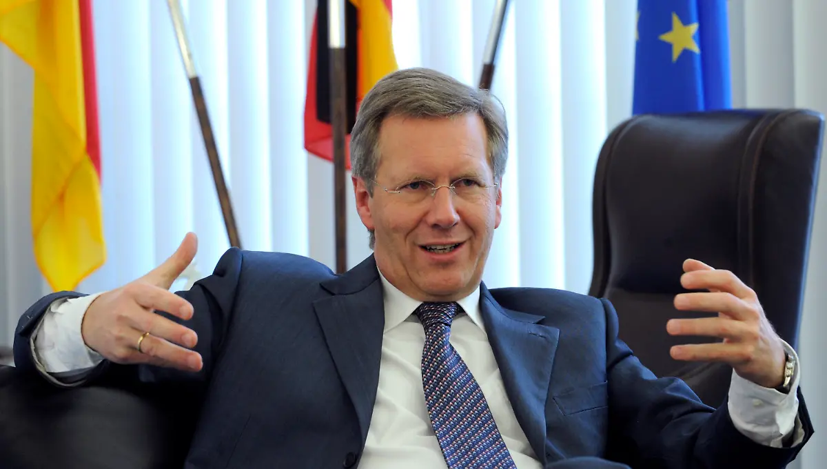 2rd32055-jpg3649422147264656250