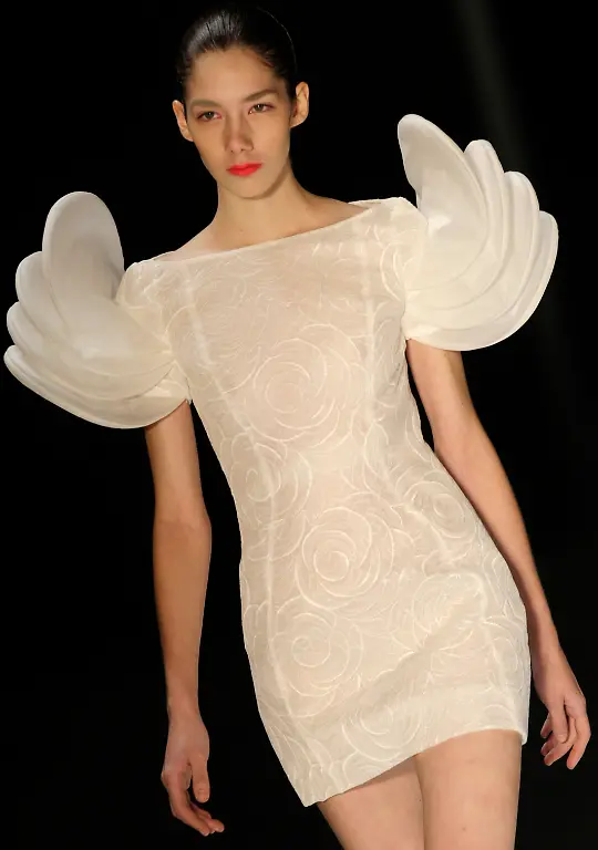 2010-05-28T020846Z-01-RJO125-RTRMDNP-3-BRAZIL-JPG4042430593378465431