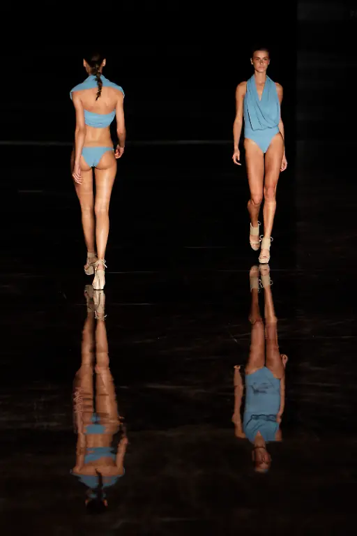 Brazil-Fashion-Rio-XFD129-jpg1197589789985074552