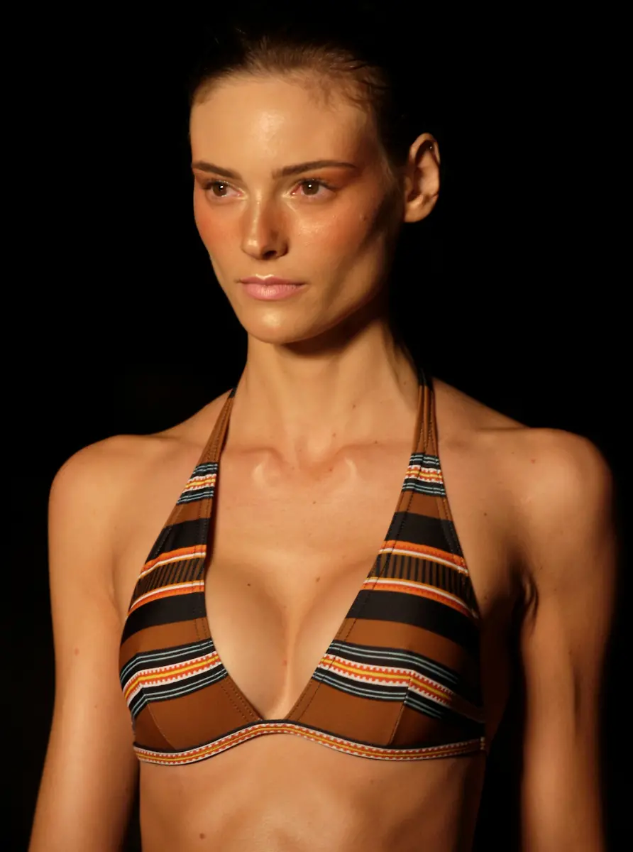 2010-05-29T031954Z-01-RJO117-RTRMDNP-3-BRAZIL-JPG5834290187671628798