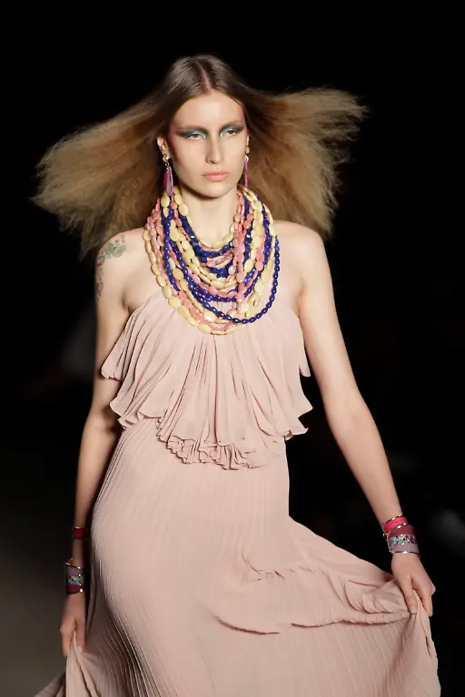 Brazil-Fashion-Rio-XFD119-jpg2050429702842614109