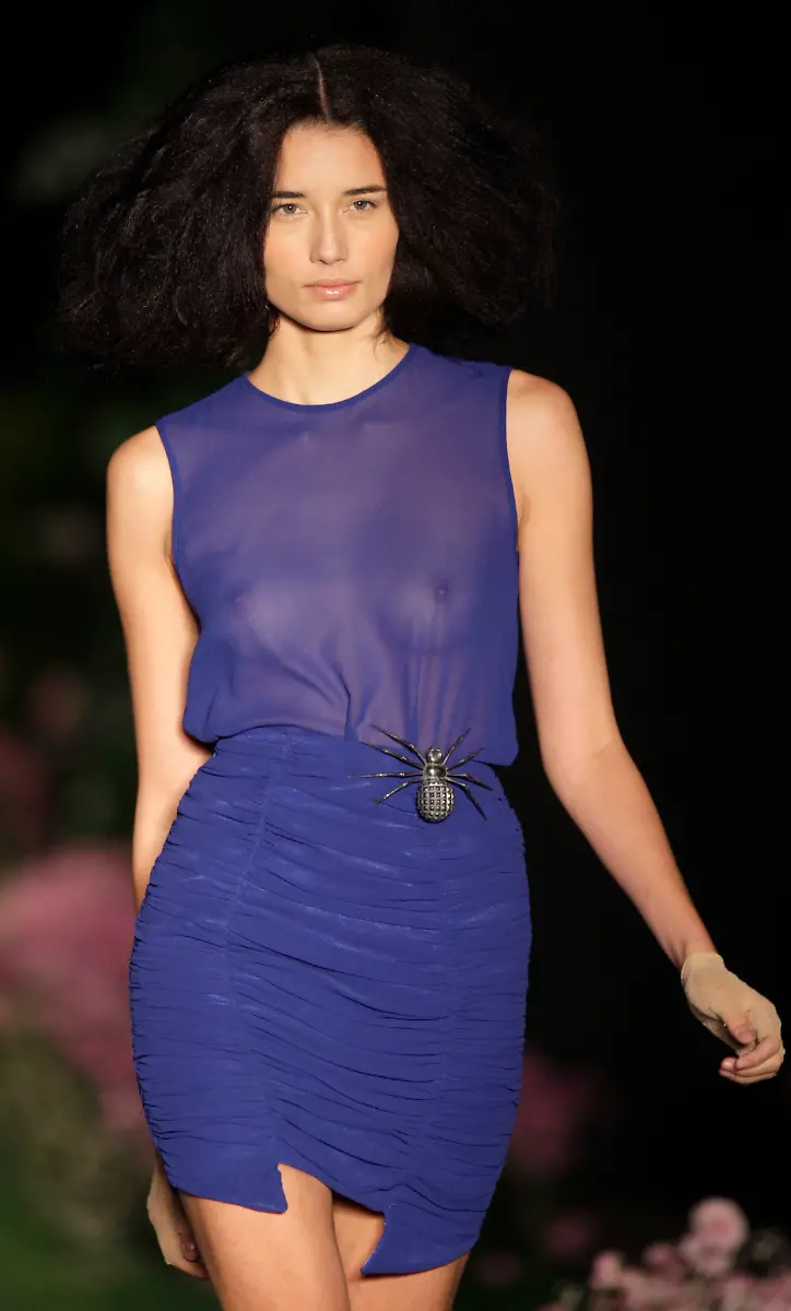 2010-05-30T211557Z-01-RJO105-RTRMDNP-3-BRAZIL-JPG7097557270073565049