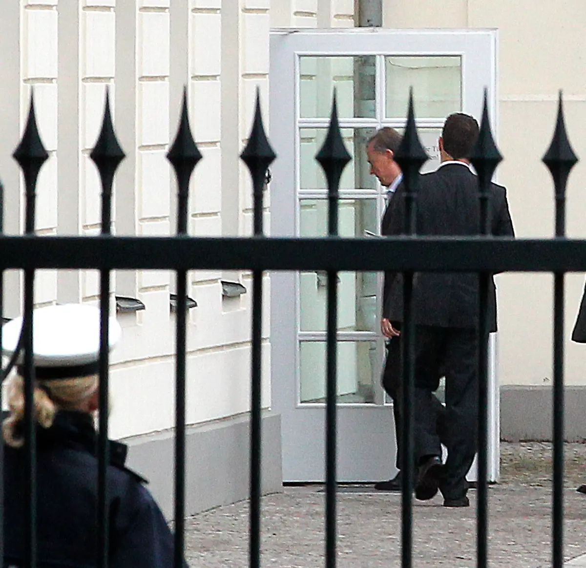 2rbm5802-jpg3877395034170388561