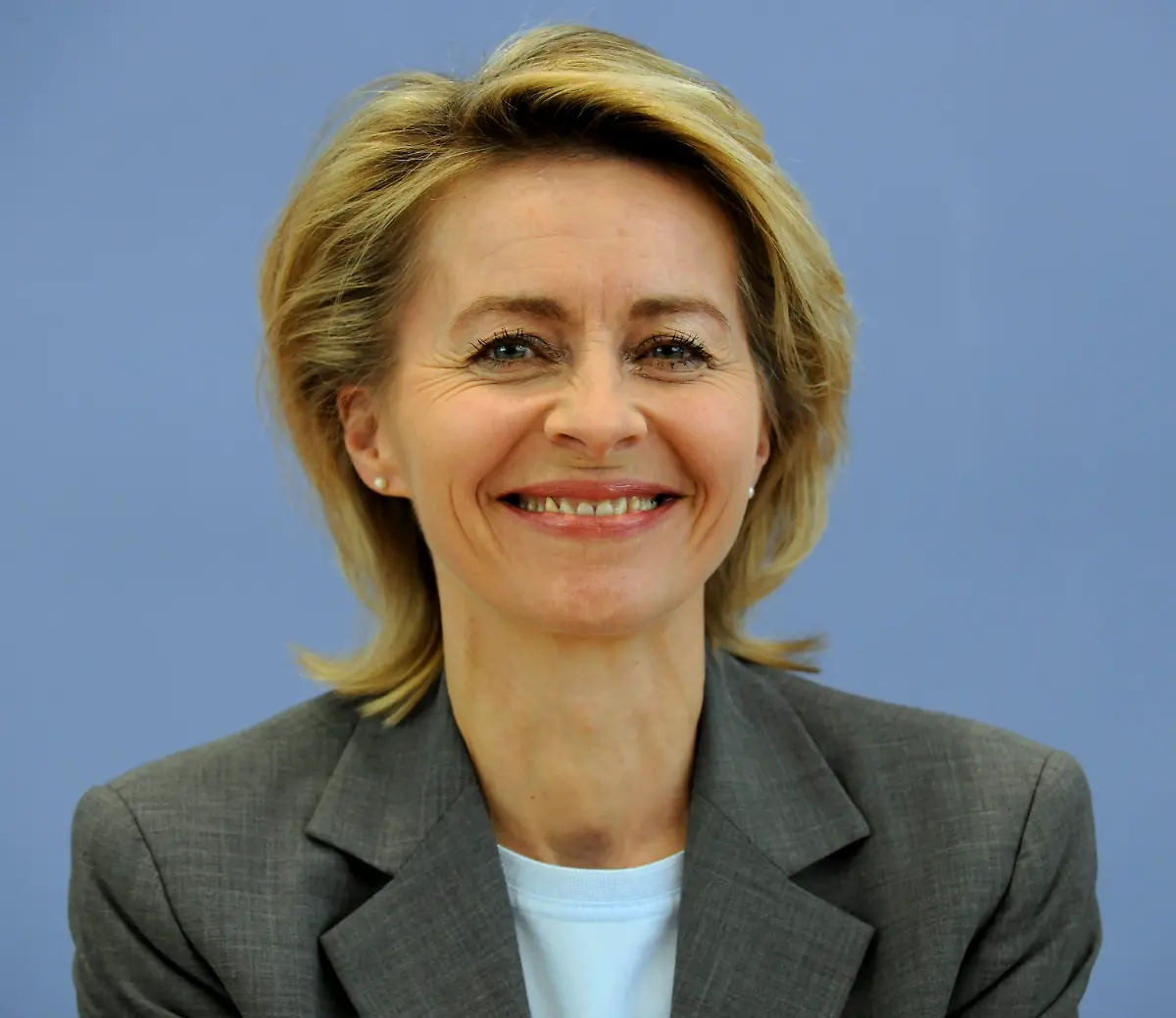 2rbu3838-jpg4054932474937399406