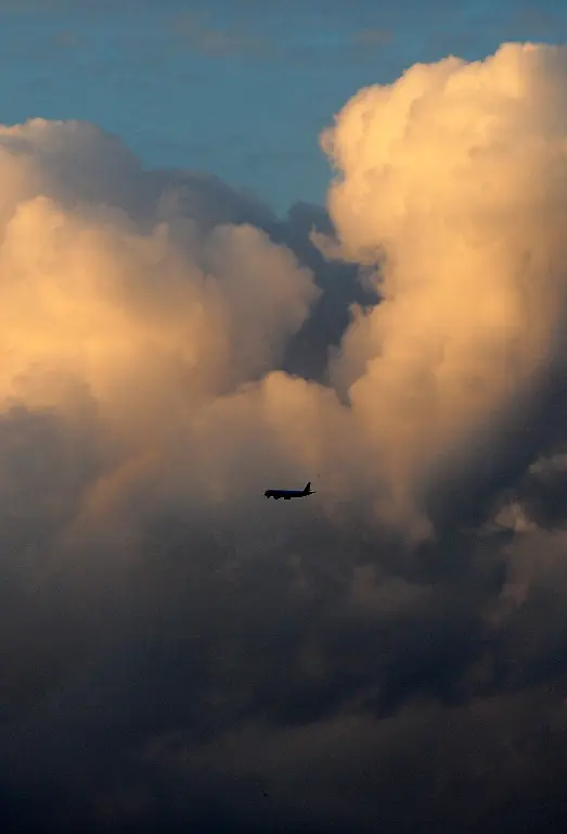 2r6b0046-jpg8994895954905869160