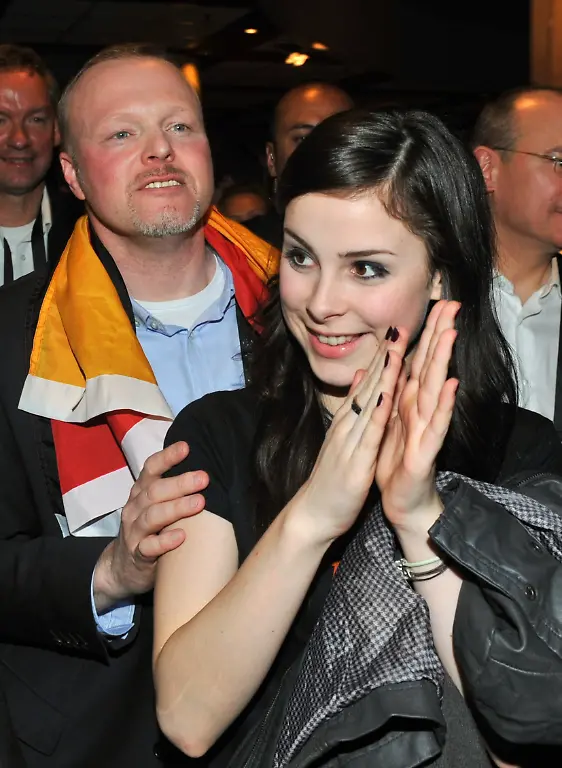 2rab5442-jpg4489472251601400071