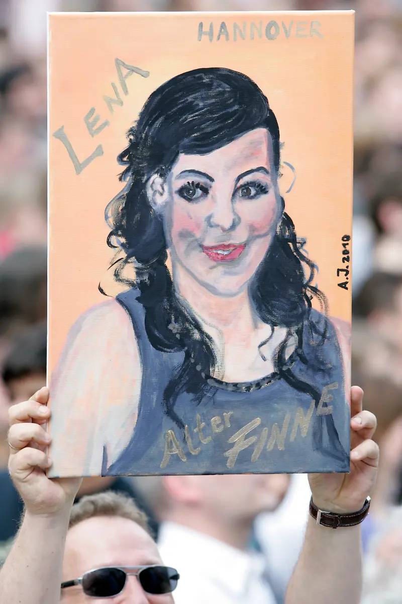 DEU-Eurovision-Song-Contest-Lena-XHAN103-jpg9074521128746279973