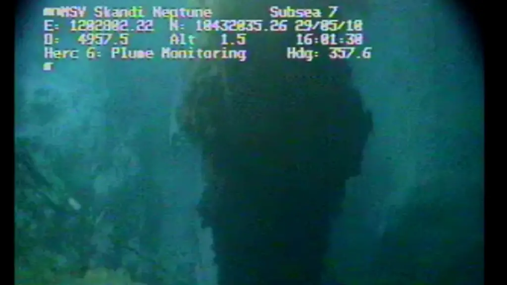 2ra82127-jpg4204285805589591801