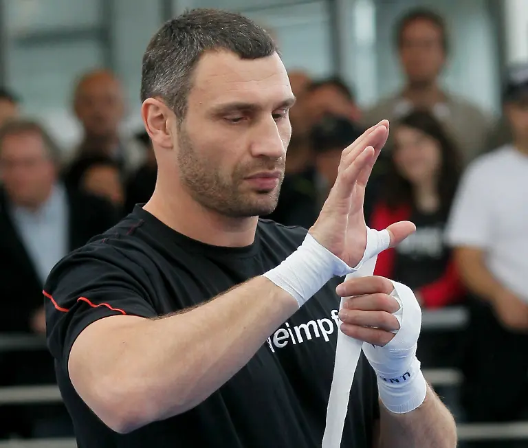 2010-05-26T131921Z-01-WR13-RTRMDNP-3-GERMANY-JPG2971826229746890095