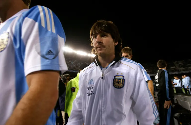 2010-05-24T225839Z-01-BAS112-RTRMDNP-3-SOCCER-WORLD-JPG7453079906266378674