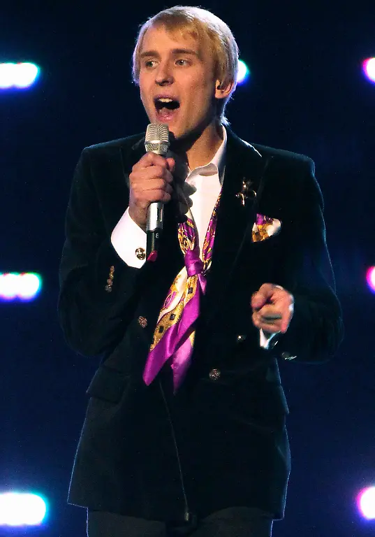 2010-05-25T154214Z-01-RCS219-RTRMDNP-3-EUROVISION-JPG5929848887736477859