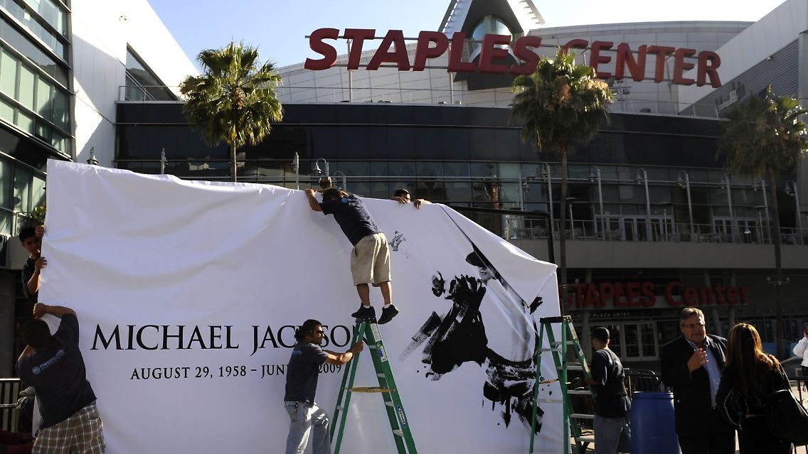 Das Staples Center wird bereits vorbereitet.