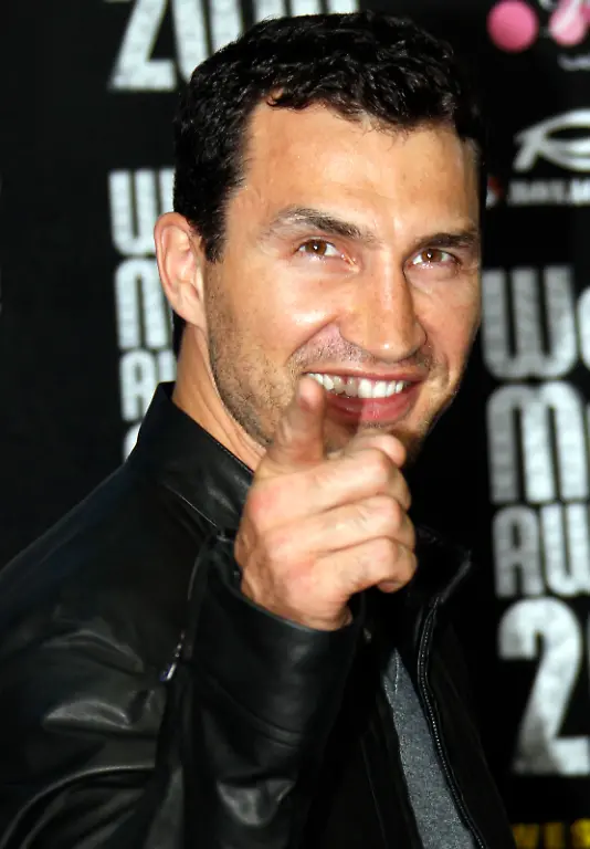 2010-05-19T003941Z-01-SNO44-RTRMDNP-3-MONACO-JPG8009595440421186976