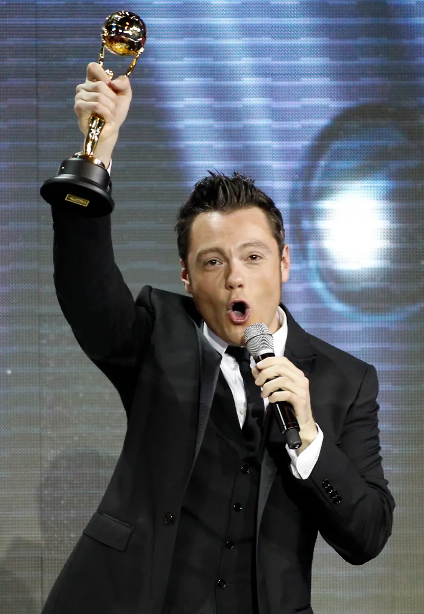 2010-05-19T022523Z-01-SNO69-RTRMDNP-3-MONACO-JPG5723678116783508105