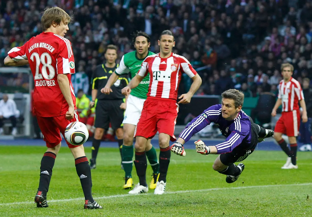 2010-05-15T181635Z-01-BER207-RTRMDNP-3-SOCCER-GERMANY-JPG1466568411280581234