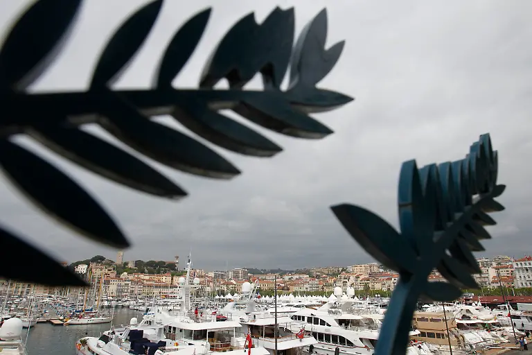 2010-05-11T102249Z-01-CAN101-RTRMDNP-3-FILM-CANNES-JPG333908166356169753