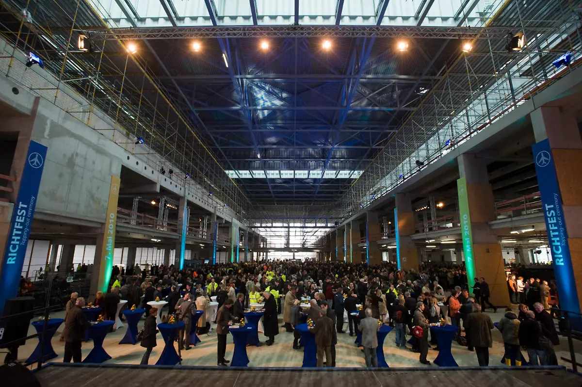 DEU-BBI-Terminal-SCH101-jpg8514141286666921343