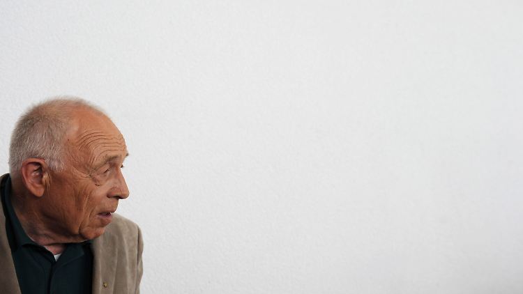 Geißler bleibt beim "totalen Krieg".