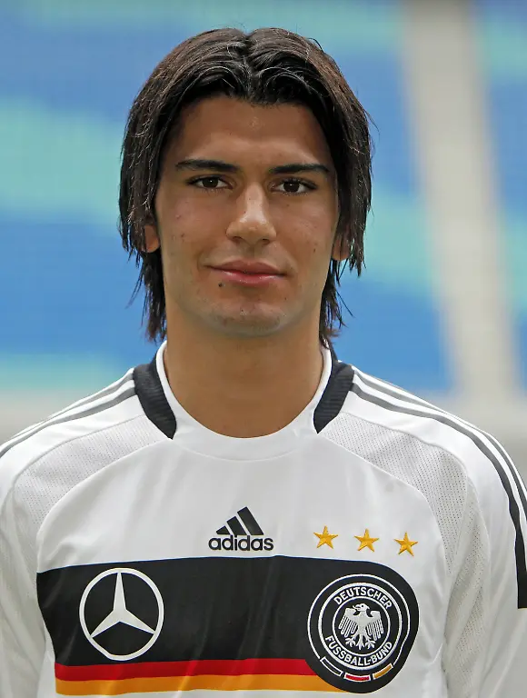 2quc3144-jpg3780348613138906054