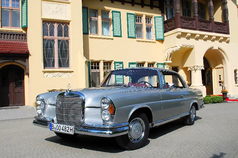 Oldtimer-MB-280-SE-24-04-2009-16-39-52